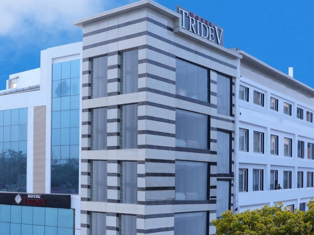 Hotel Tridev